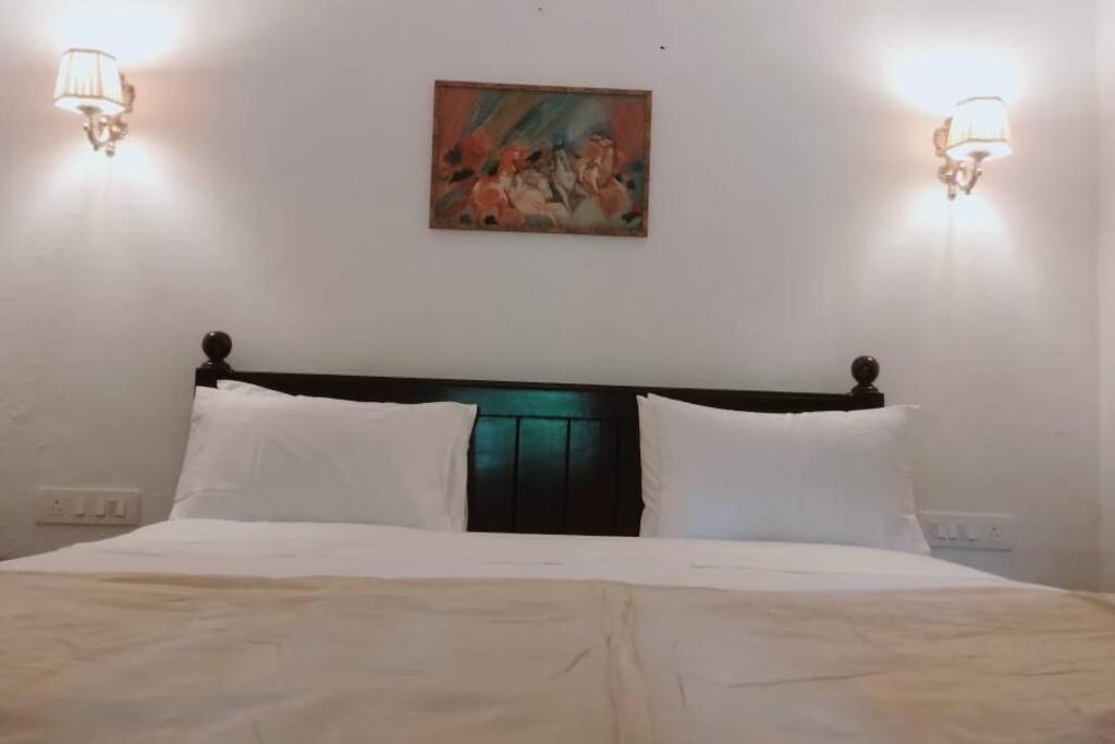 A Quaint Cottage With Rajah'S Seat View. Madikeri Bagian luar foto