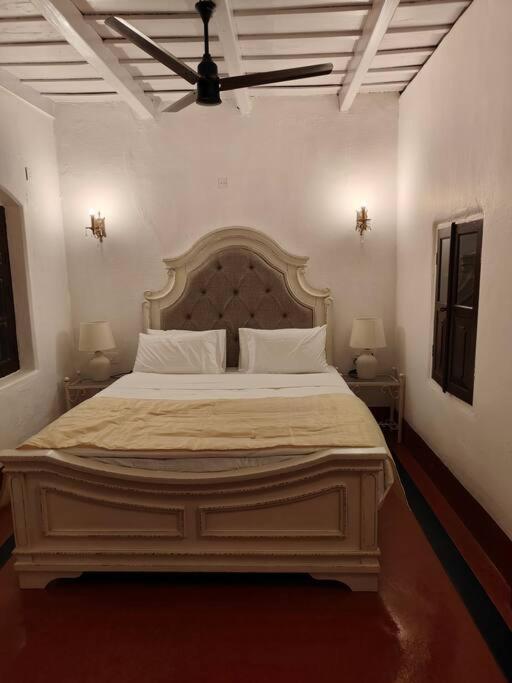 A Quaint Cottage With Rajah'S Seat View. Madikeri Bagian luar foto